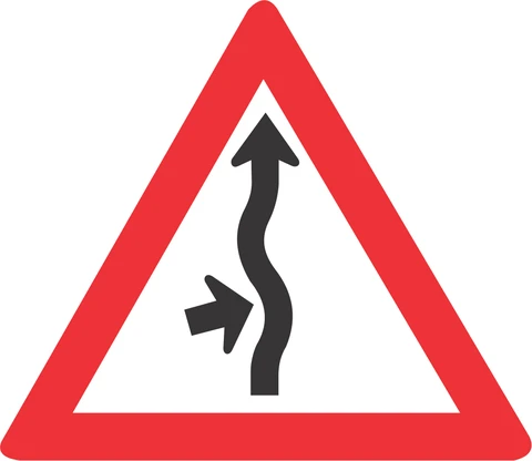 SABS Concealed driveway (from left) road sign